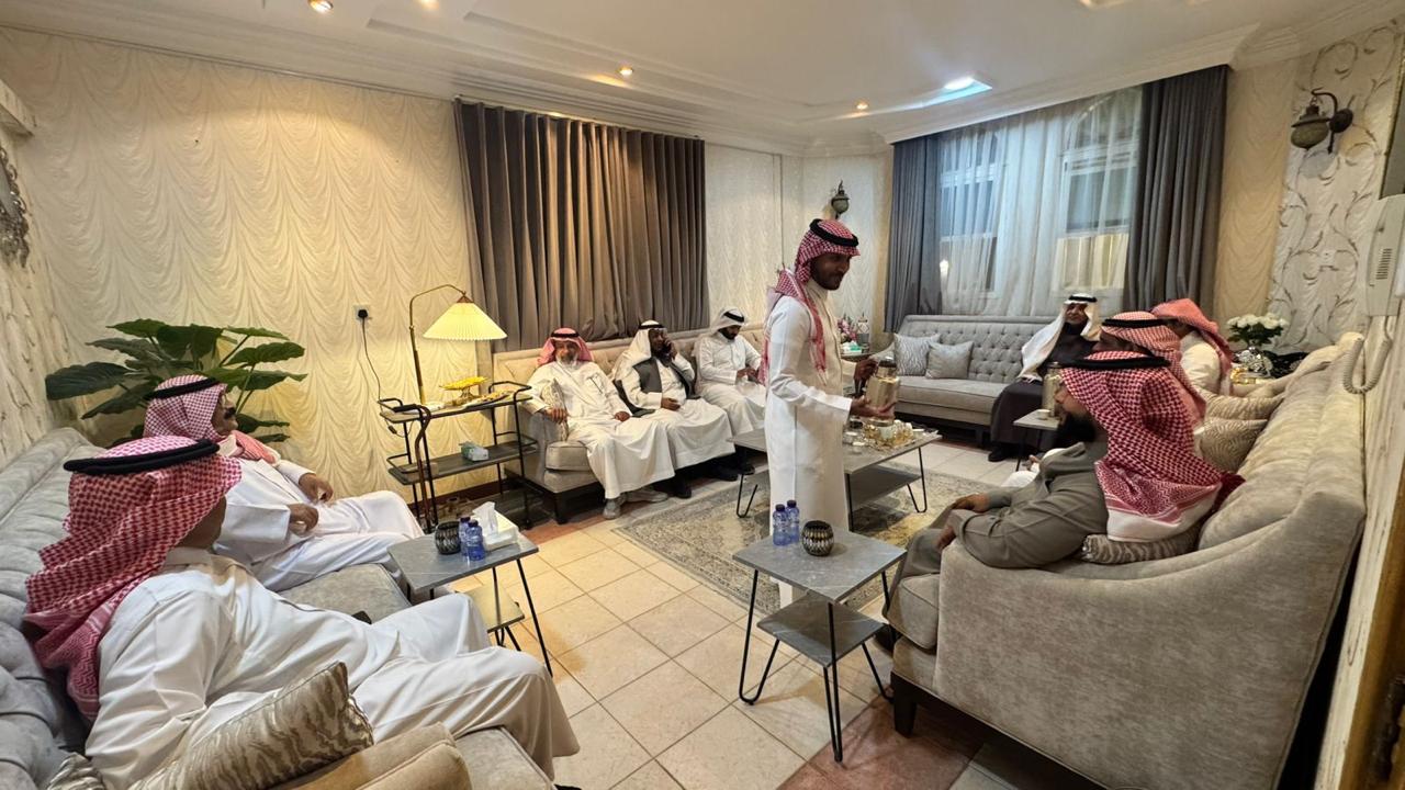 ألدعوات و اللقاءات
