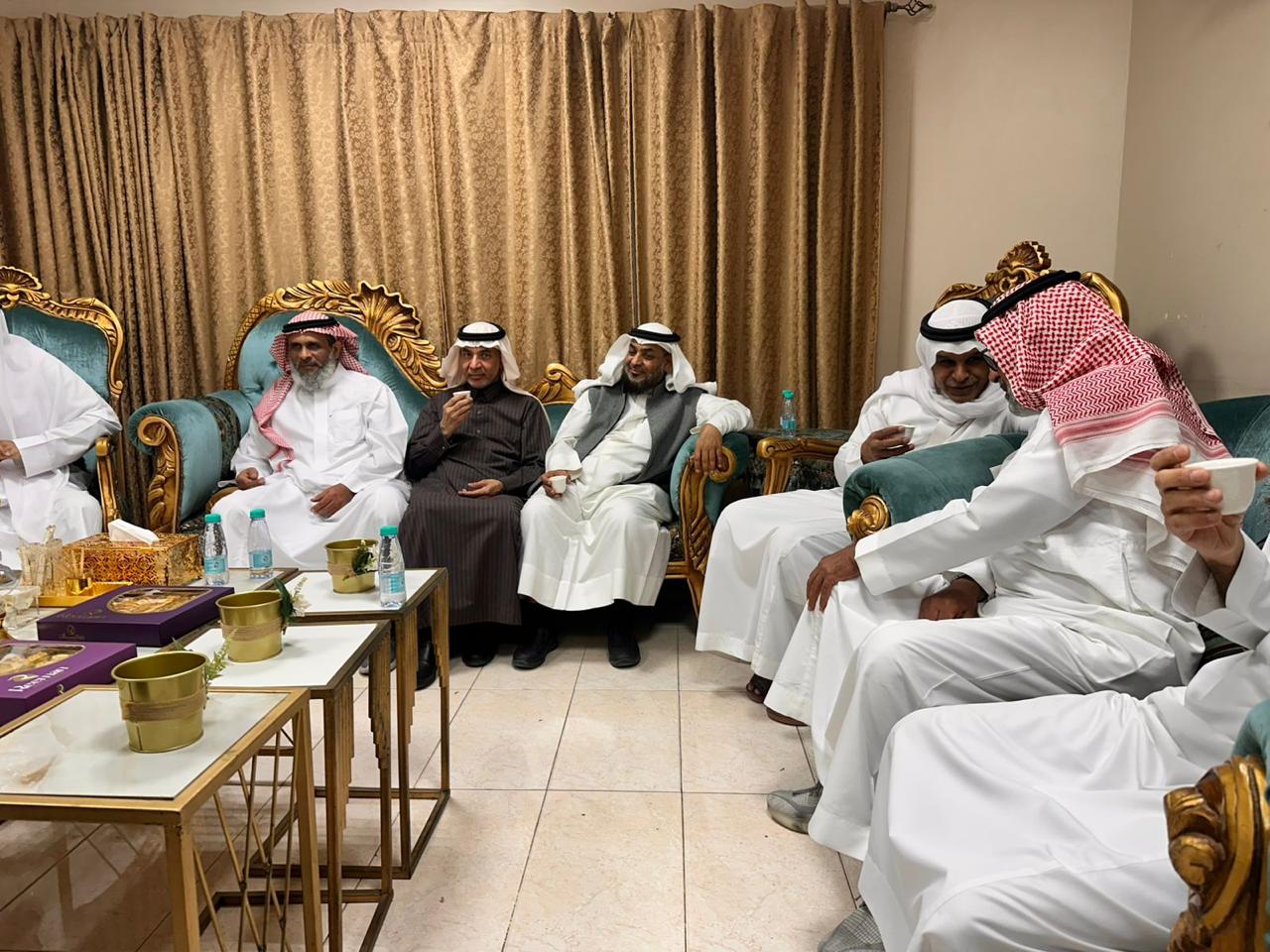 ألدعوات و اللقاءات