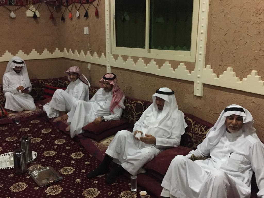 الزيارات الشهرية لابناء العم بالخبر